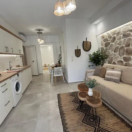 דירה Aleria Naxos City